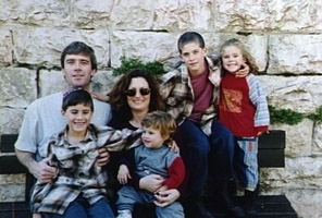 Miniatur Gary Spicer mit Familie